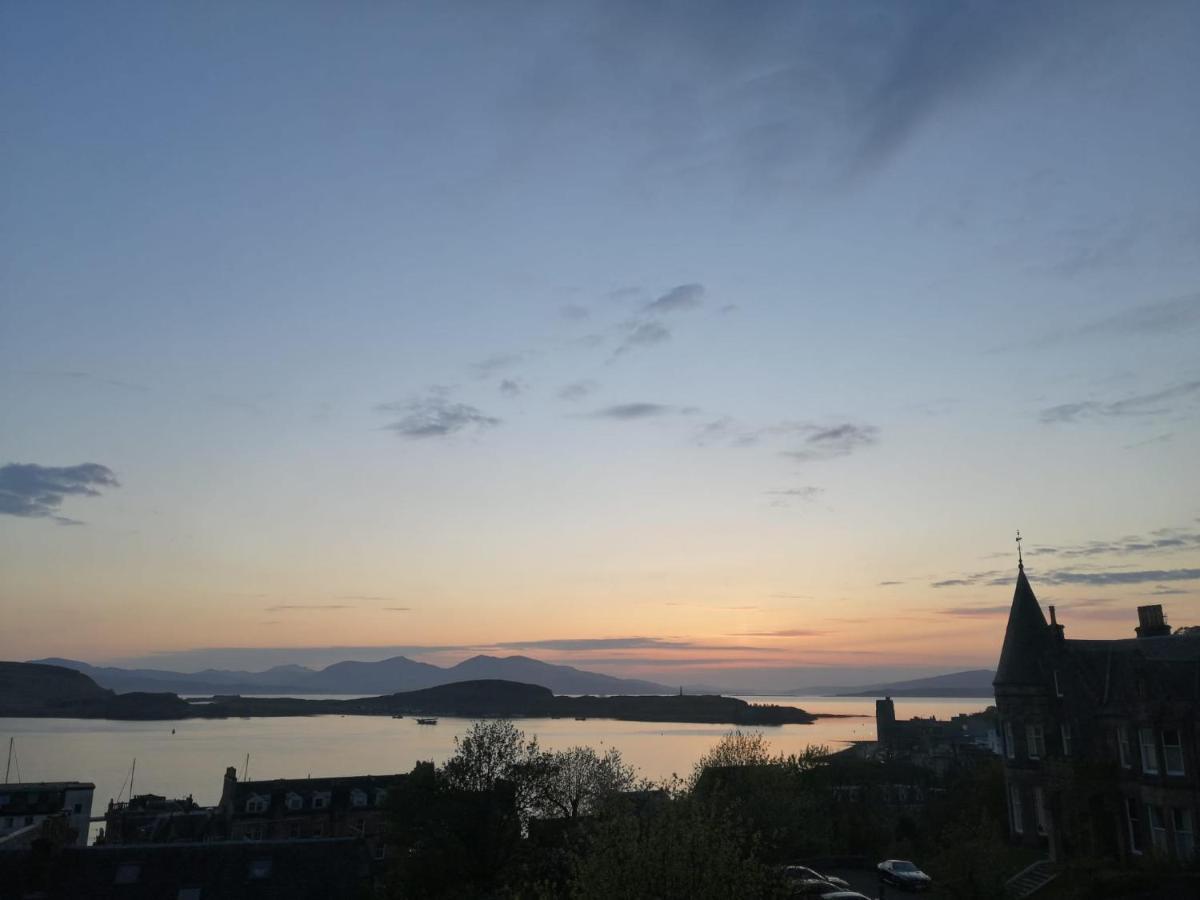 Central Oban Studio With Stunning View 외부 사진